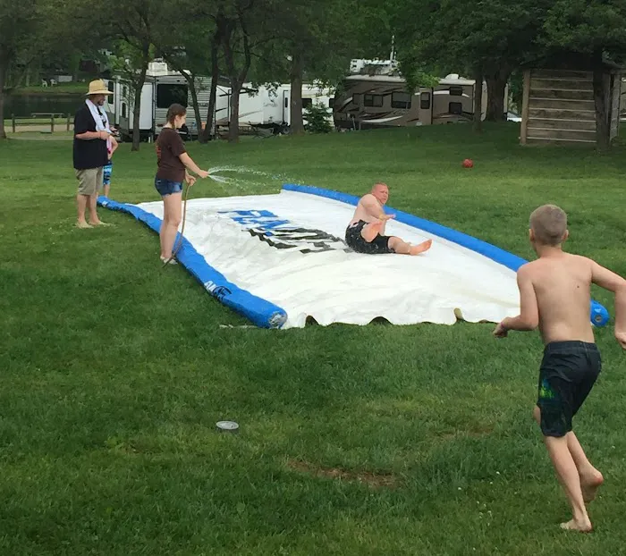 Sunbury / Columbus North KOA Holiday 8