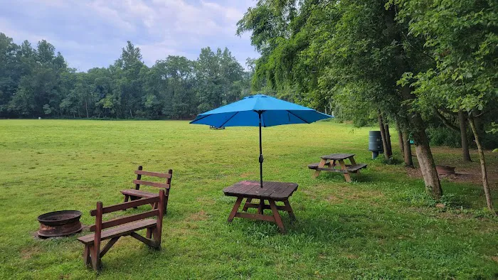 2 Bees Campground 1
