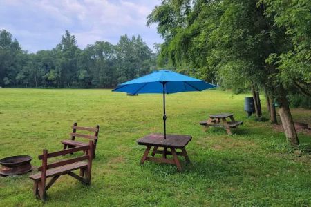 2 Bees Campground