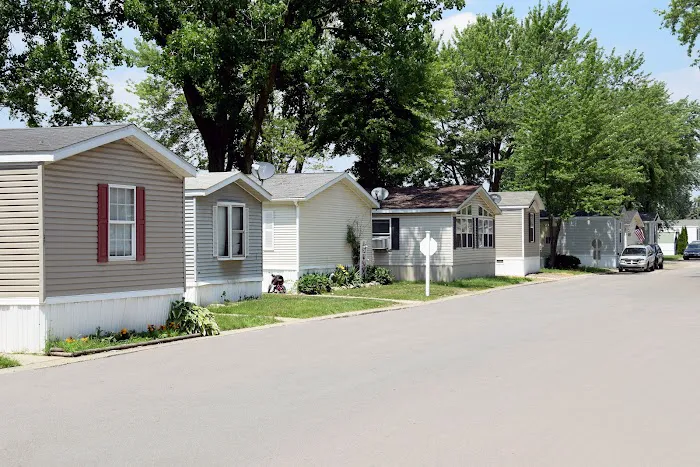 Sherwood Village Manufactured Home Community 3