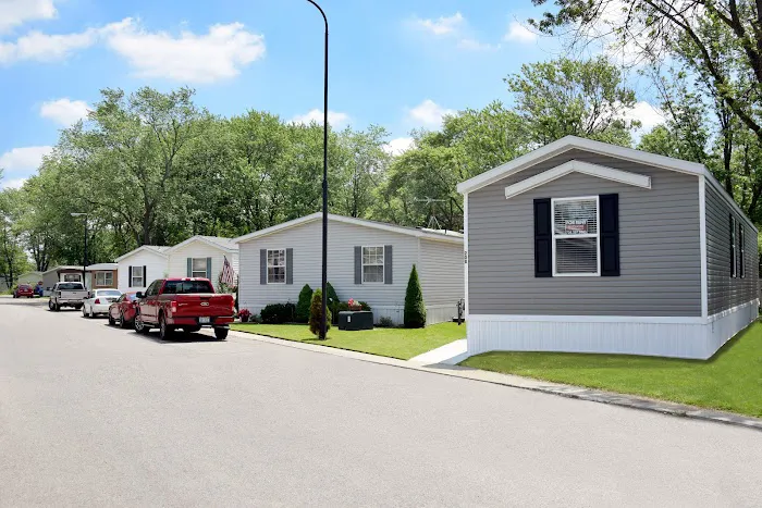 Sherwood Village Manufactured Home Community 4
