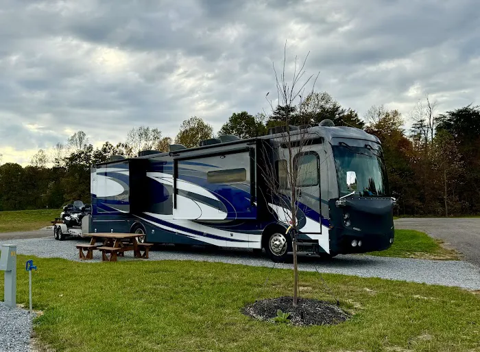 Bourbon Springs RV Resort 3