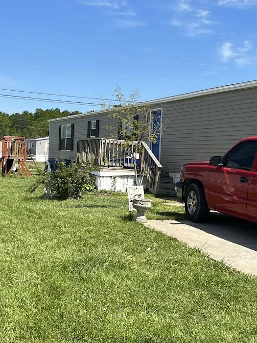 Hickory Acres Manufactured Home Community 1