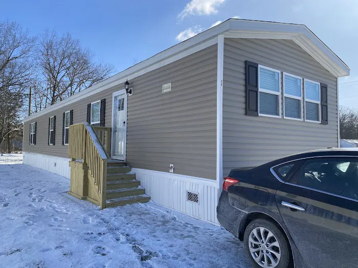 Hickory Acres Manufactured Home Community 3