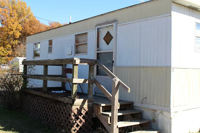 Country Oaks Mobile Home Park 10