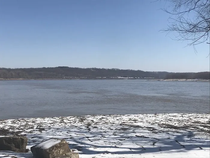 Kaskaskia River Project Campground 4