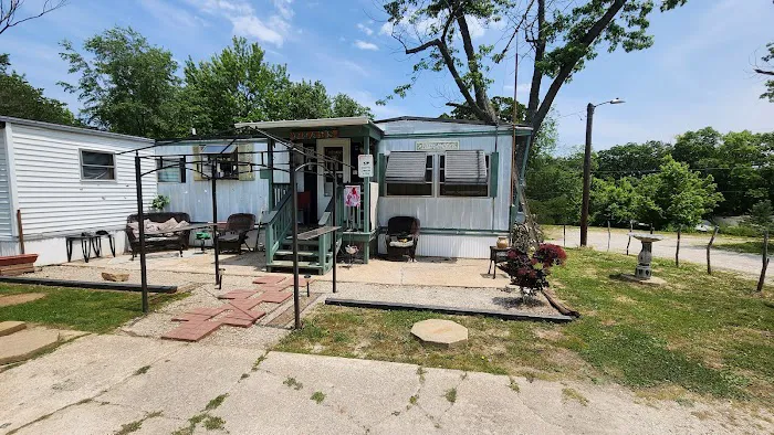 Twin Gables Mobile Home Comm 2
