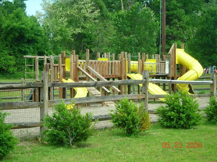 Asbury Pointe Mobile Home Park 7