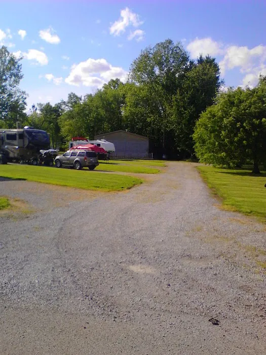 Rollin On The River RV Park 6