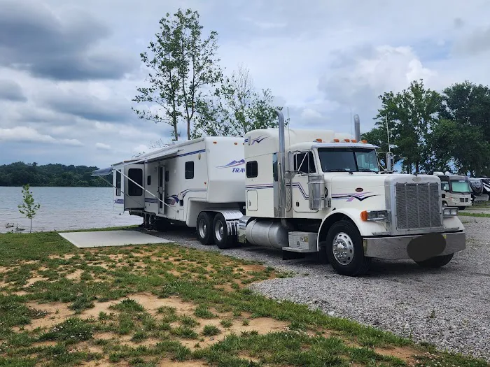 Sunset Haven Riverfront Campground 3