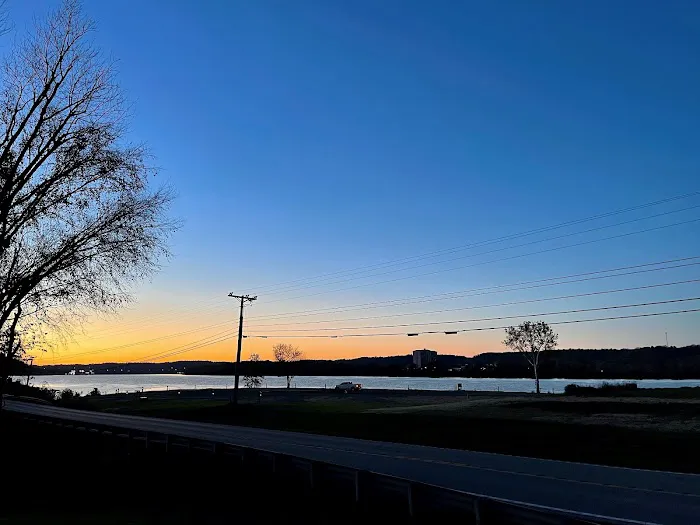 Sunset Haven Riverfront Campground 8