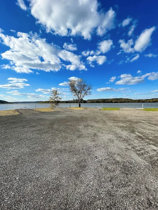 Sunset Haven Riverfront Campground 10