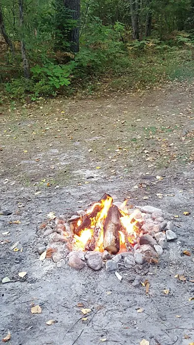 Hovey Lake Campsites 8