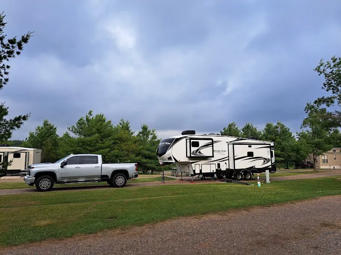 Treeland Farm RV Resort 7