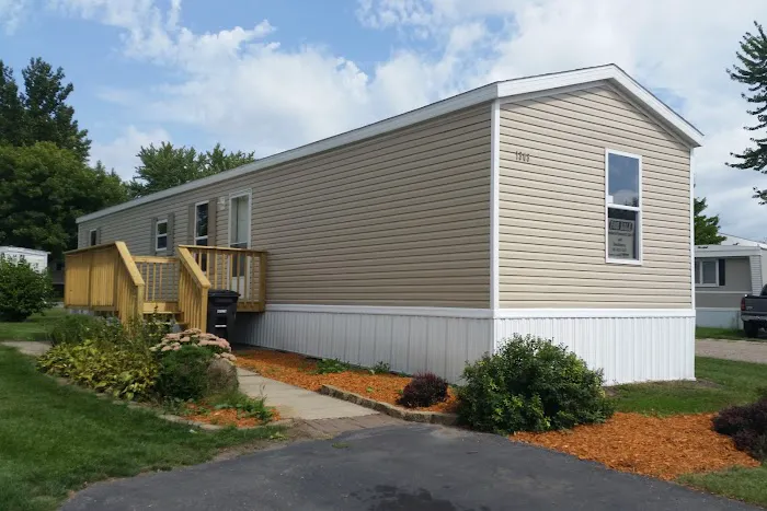 Southhaven Manufactured Home Community 6