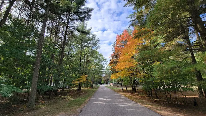 The Woodland Shores RV Resort 4