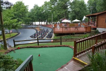 Hill & Hollow Campground & RV Park