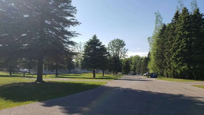 Ludington Mobile Home Community 8