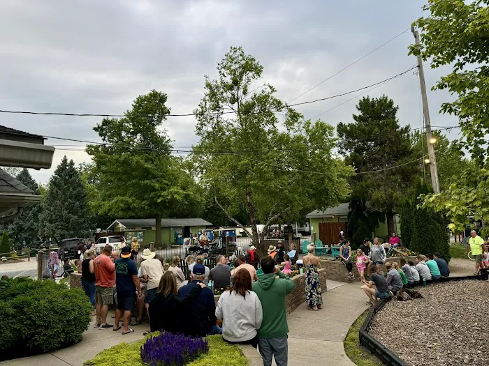 Cedarlane RV Resort 5