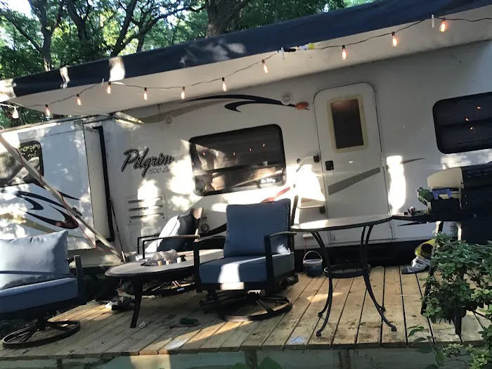 Shade Tree Country RV Park 7