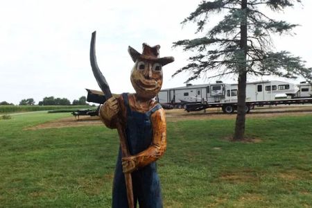 Poor Farmer's RV Sales, Svc and Campground Inc.