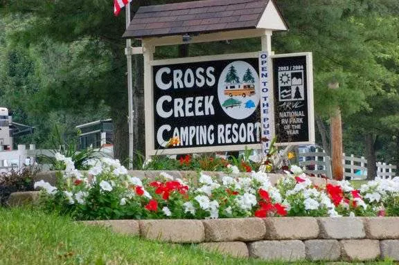 Cross Creek Camping Resort 2