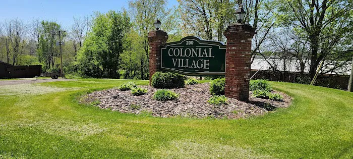 Colonial Village 4