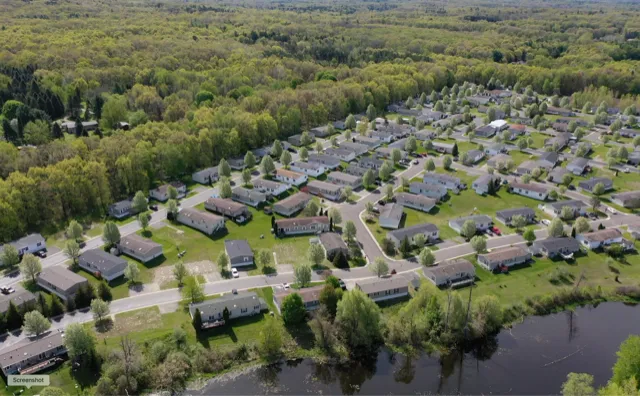 Lake Villa 6