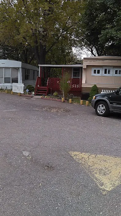 Riverview Trailer Park 9