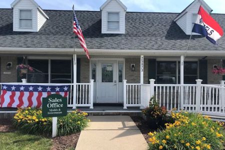 Tanglewood Village