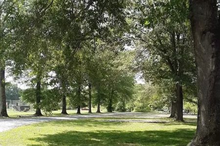 Happy Hollow Resort RV Park