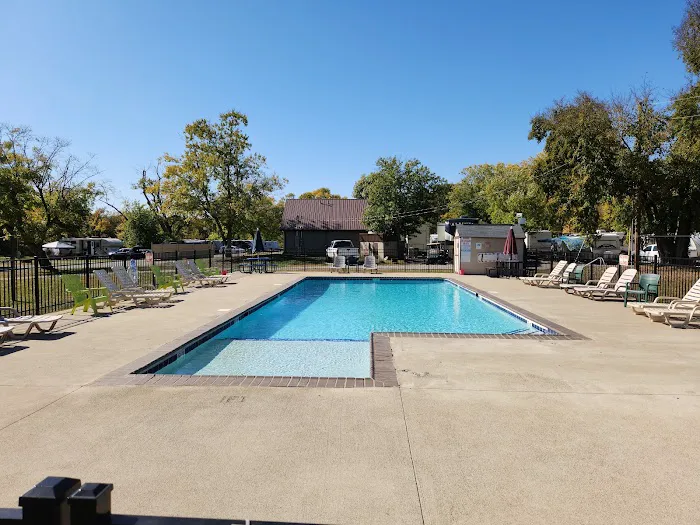 Elkhorn Creek RV Park 10