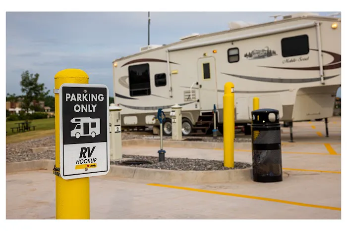 Love's RV Hookup 10