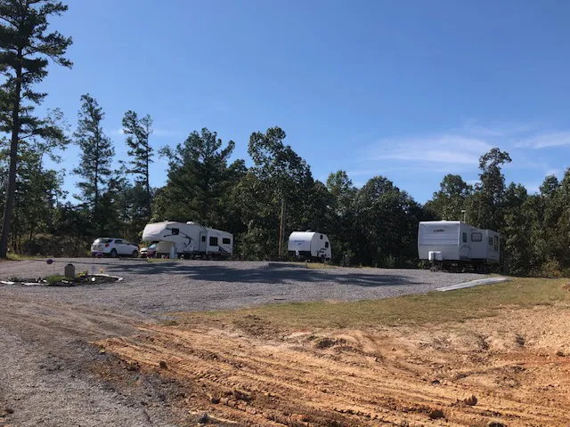Pine Ridge RV Park and Guest House 10