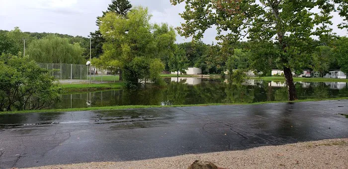 Lakeside Manor 3