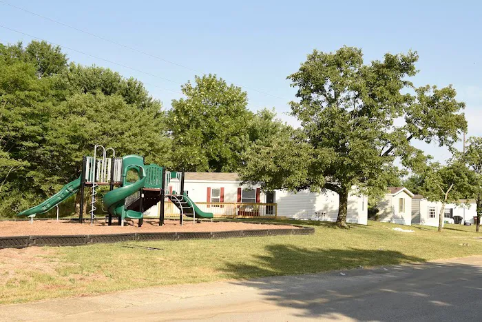 Hillcrest Pointe Mobile Home Park 9