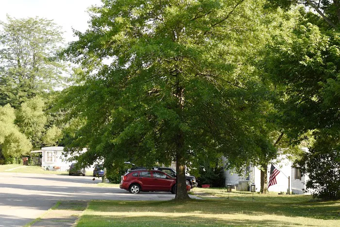 Hillcrest Pointe Mobile Home Park 2