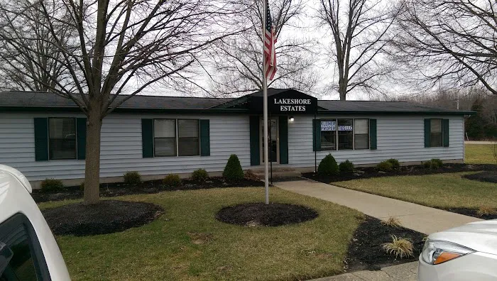 Lakeshore Estates Mobile Home 5