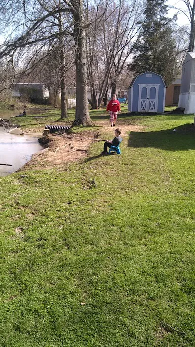 Lakeshore Estates Mobile Home 3