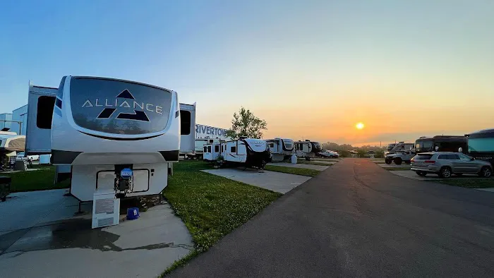 Tucker's Landing RV Park by Morningstar Marinas 1