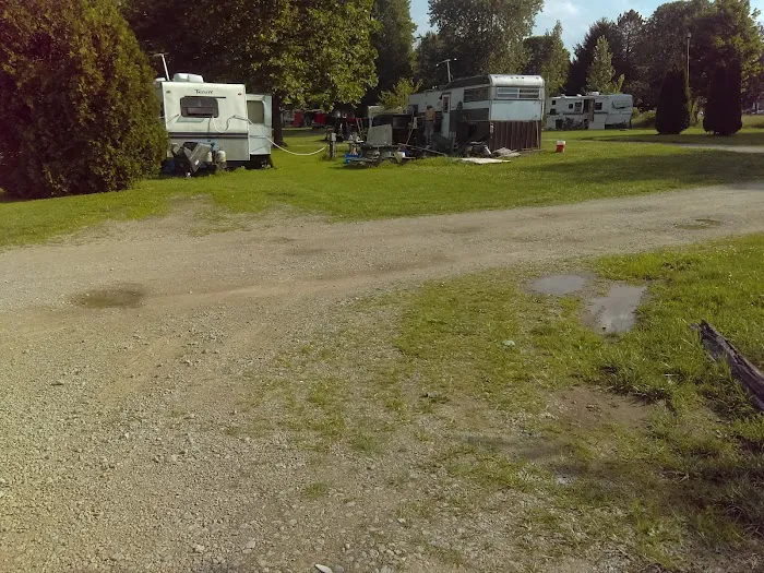 Green Meadows Mobile Home Park 3