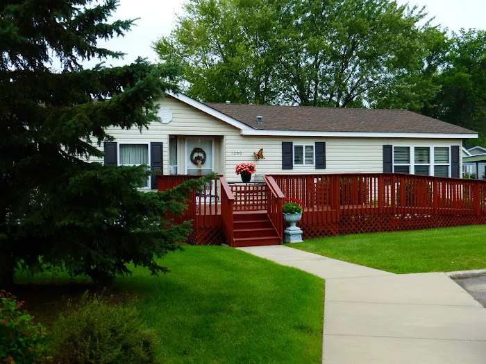 Beaver Lake Estates Manufactured Home Community 8