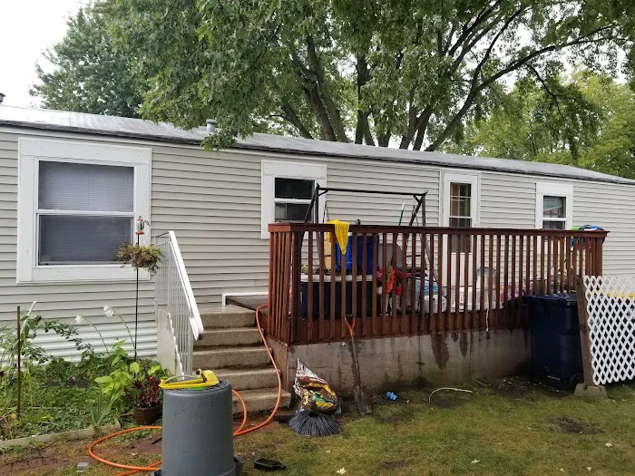 Sunny Acres Manufactured Home Community 9