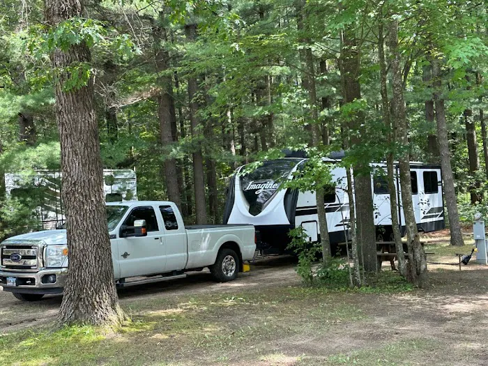 Loranger Pines RV Park 8
