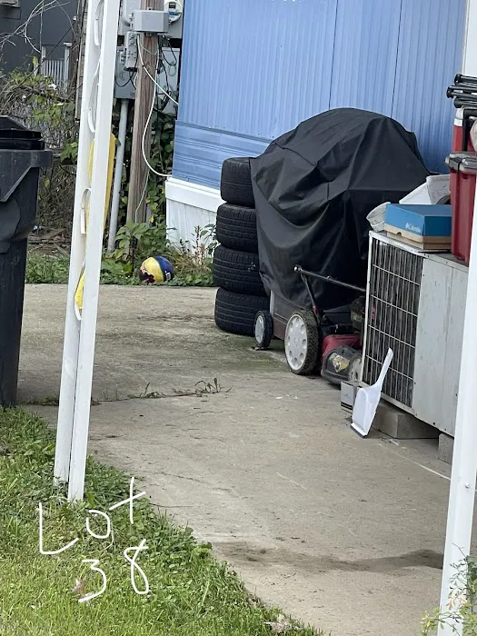 Northern Pines Mobile Home Park 6