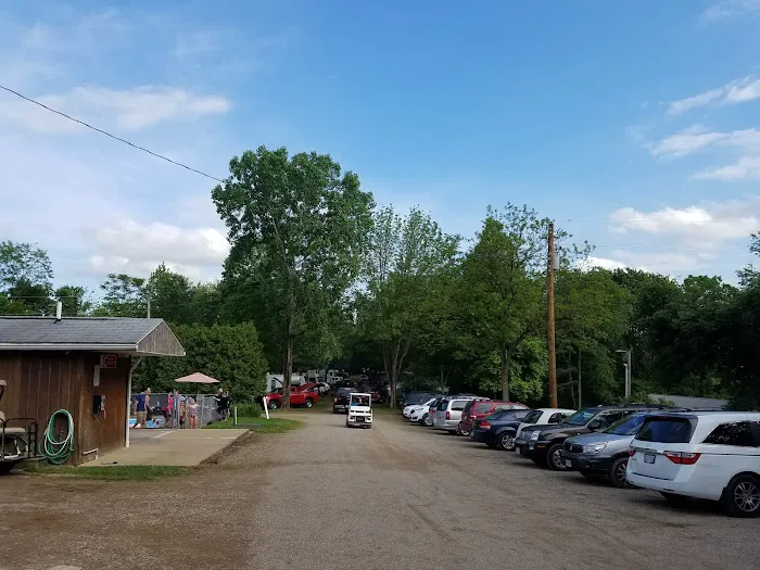 Toodik Family Campground Cabin & Canoeing 5