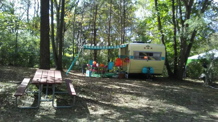 Toodik Family Campground Cabin & Canoeing 4