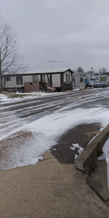 Longs Mobile Home Court 4