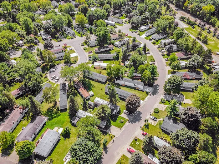 The Woodlands Manufactured Home Community 9