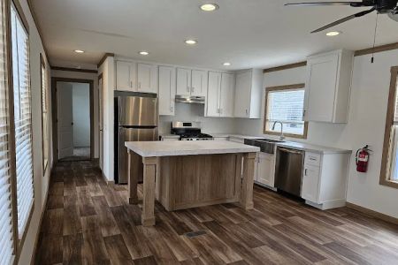 Metro Commons Manufactured Home Community